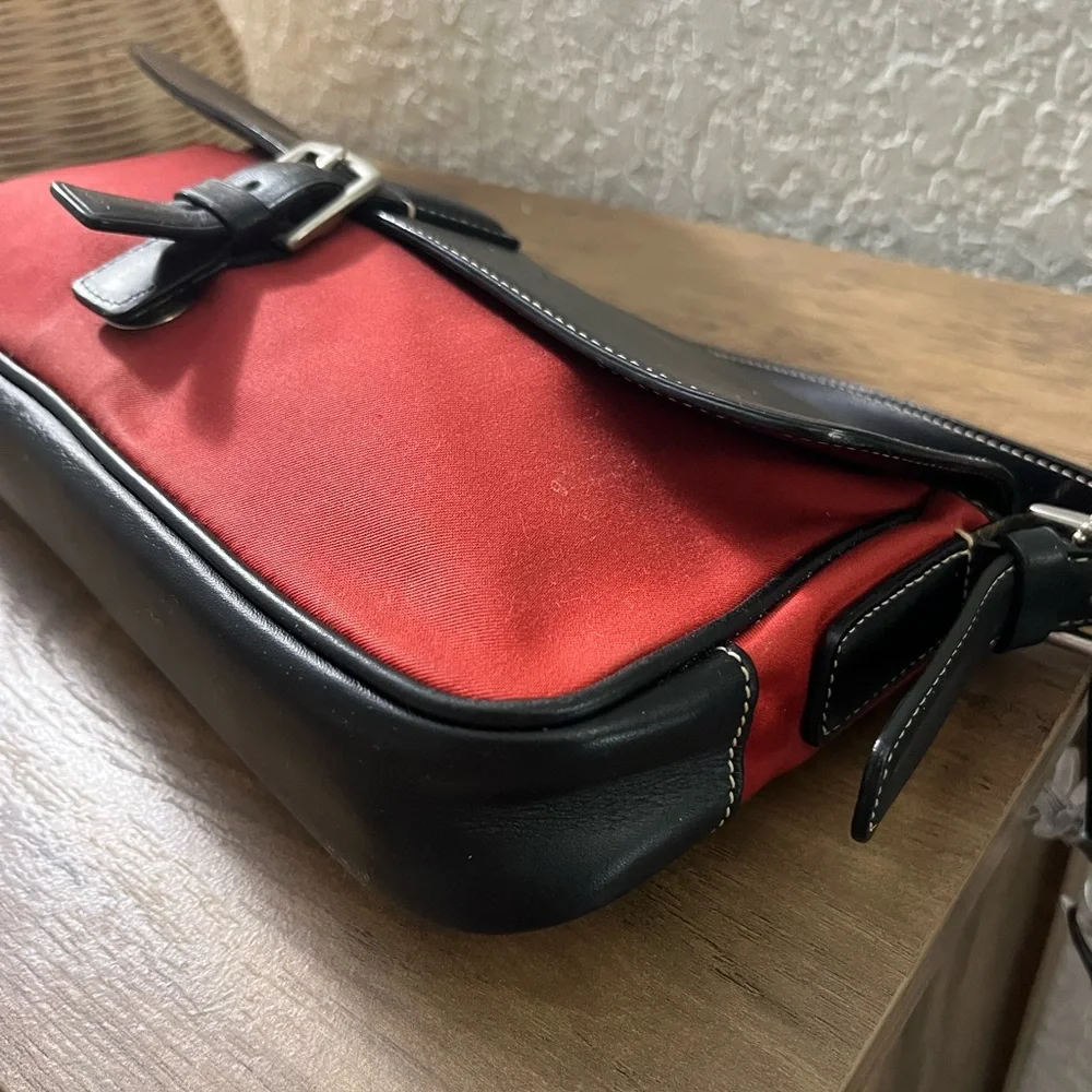 Coach Hamptons Flap Bag - Picture 9 of 11